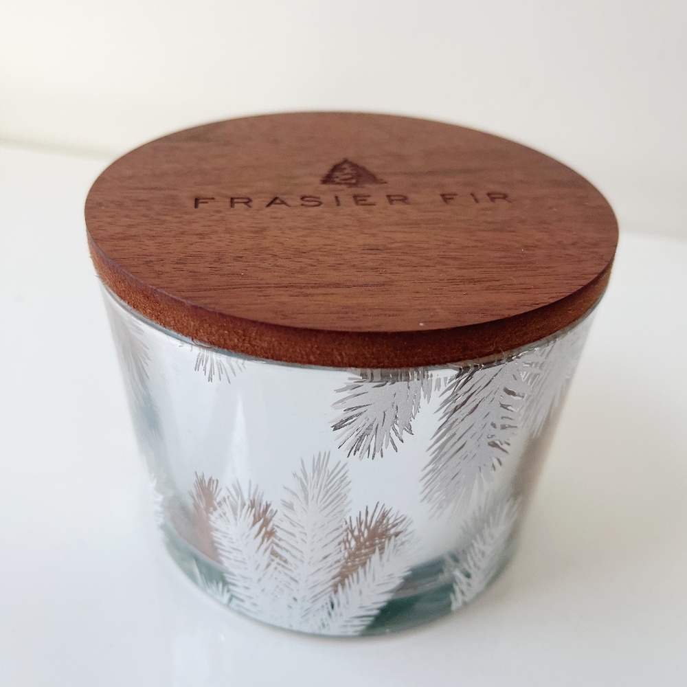 Frasier Fir Statement 3-Wick Candle from Thymes Fragrance